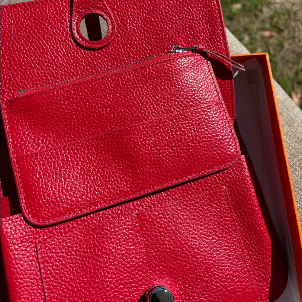 Buttery Soft Inspired Leather Wallet - Picture 6 of 10